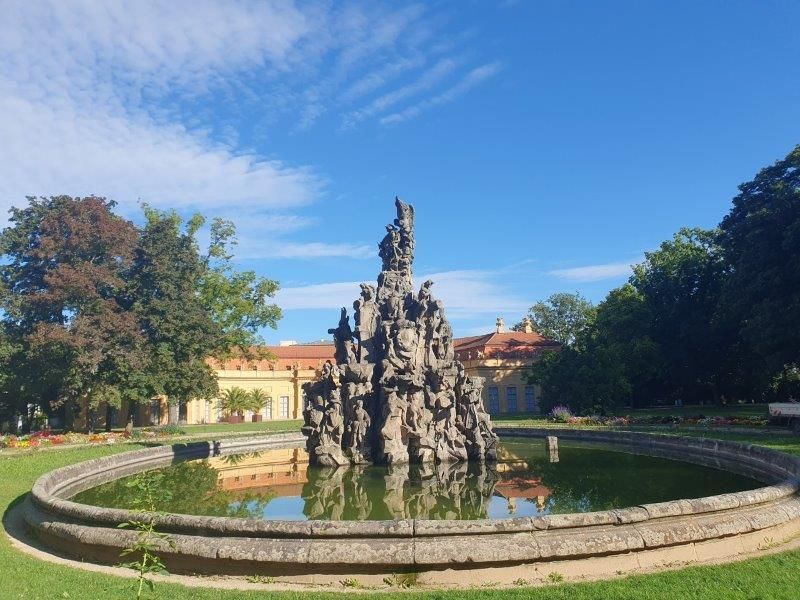 Hugenottenbrunnen im Schlossgarten Erlangen